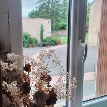 La Maison Des Roses Bed & Breakfast Saint-Jodard